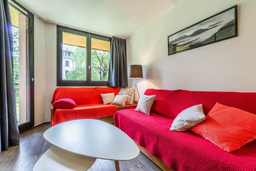 Au Coeur De Chamonix, Un Ecrin De Verdure Apartment Exterior foto